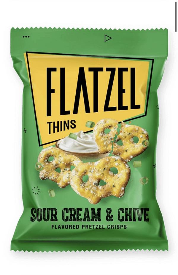 Flatzel Flavoured Pretzel Thins Sour Cream & Chive 85g